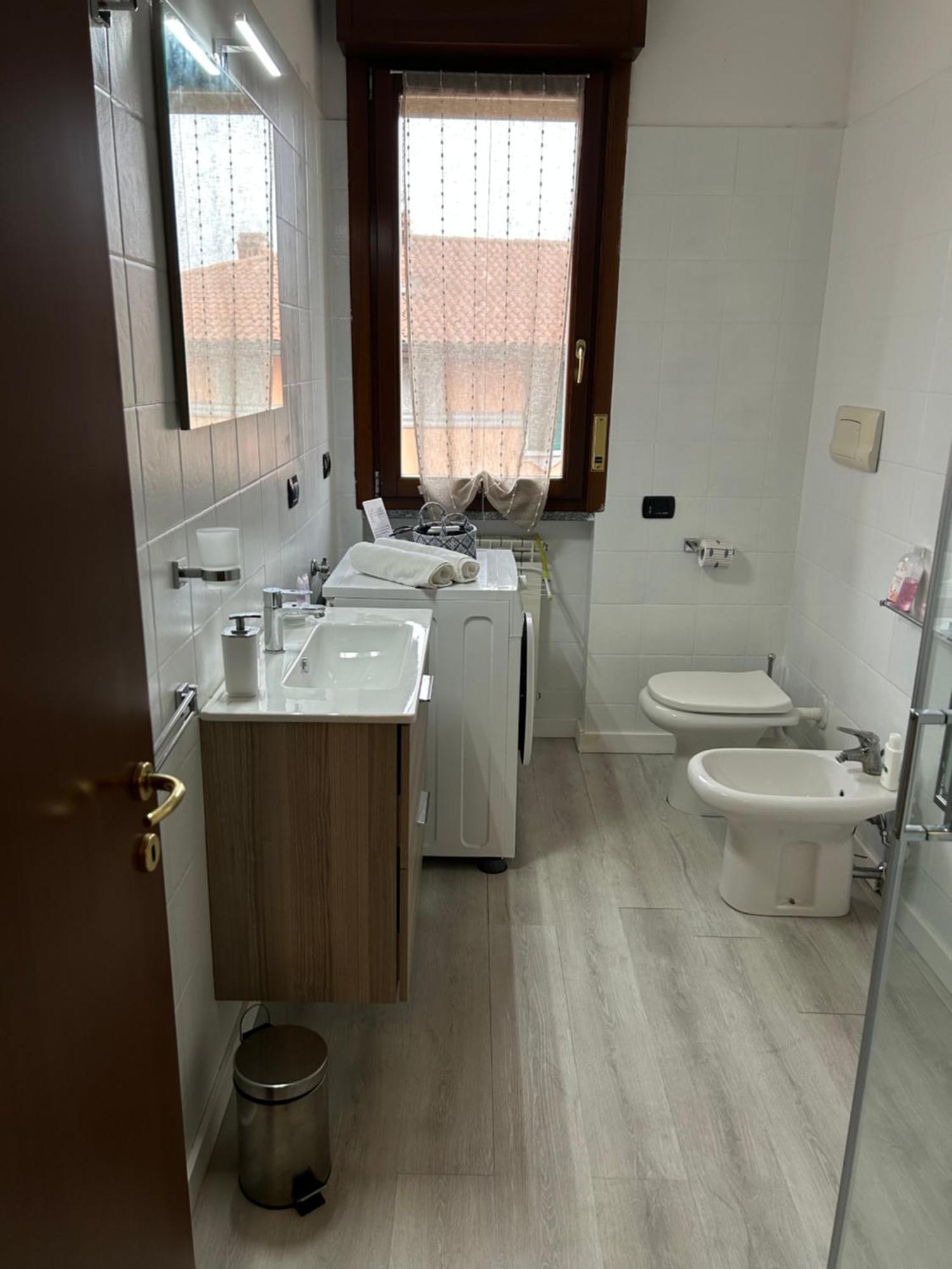 Todeschini 27 Apartment เบรมบาเต ภายนอก รูปภาพ